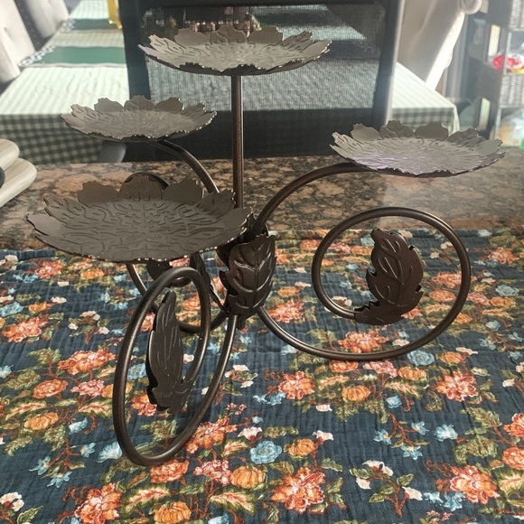 Elegant Black Candle Holder - Picture 3 of 3